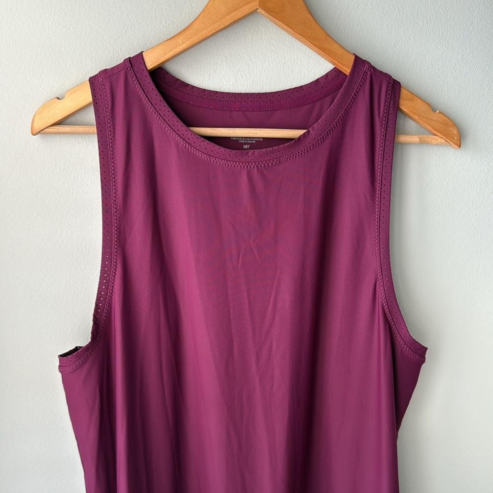 Athleta Sleeveless‎ Performance Dress - Picture 2 of 6